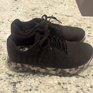 No Bull Women’s Black granite trainer